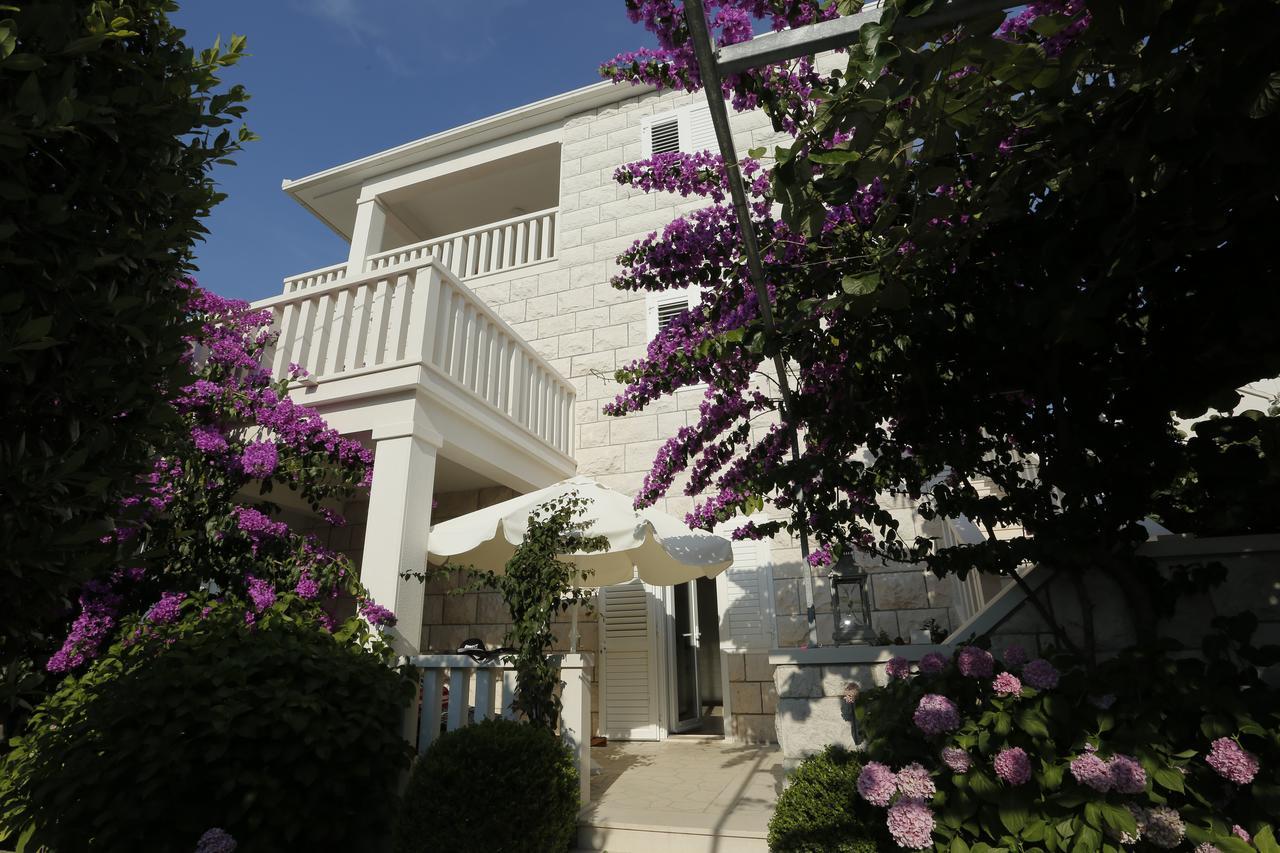Apartments Marino ซูเปตาร์ ภายนอก รูปภาพ